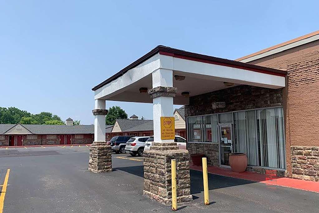 Rodeway Inn Youngstown Kültér fotó
