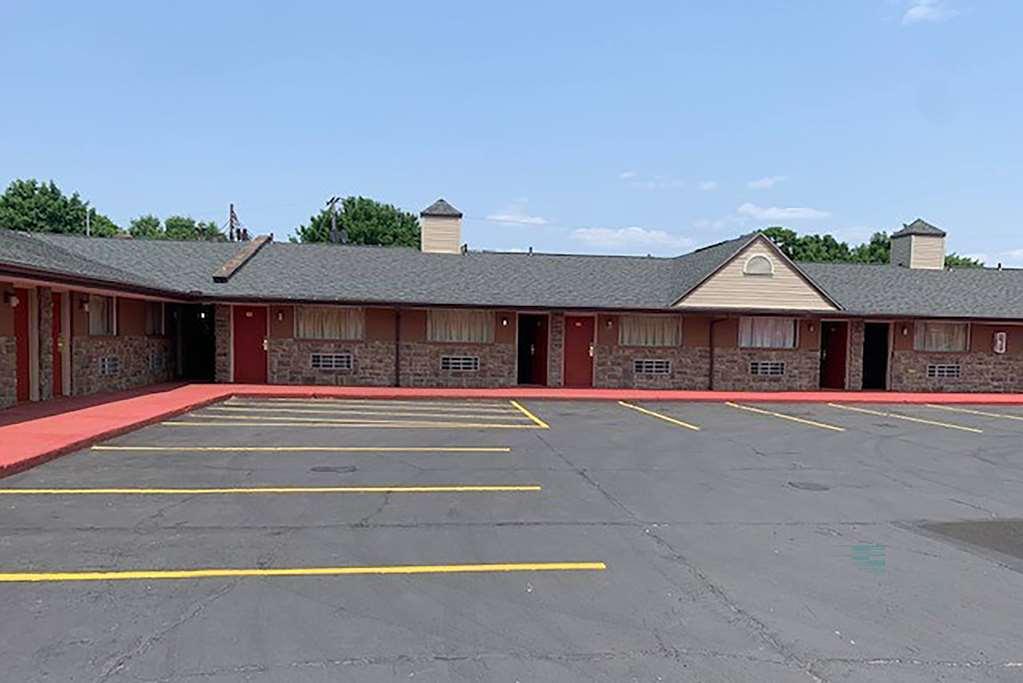 Rodeway Inn Youngstown Kültér fotó