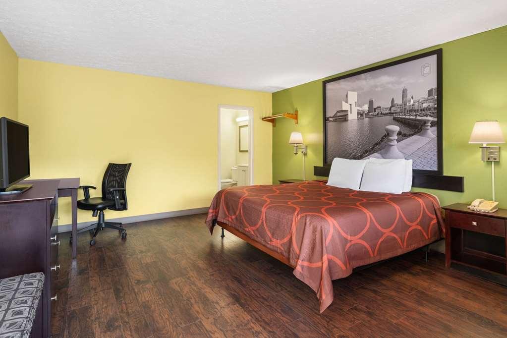 Rodeway Inn Youngstown Szoba fotó