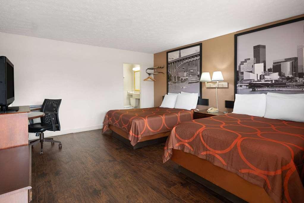 Rodeway Inn Youngstown Szoba fotó